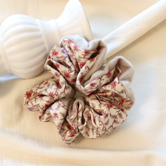 Double Face Scrunchie White Pink Flower