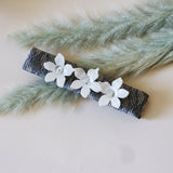 Barrette Grey Flower