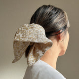 White Gold Jacquard Shuriken Scrunchie