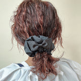 Swish Ribbon Scrunchie Black-Black
